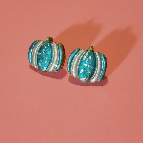Bella pumpkin Studs